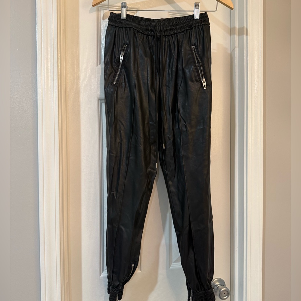 Blanknyc Black Jogger Pants with Zipper Pockets